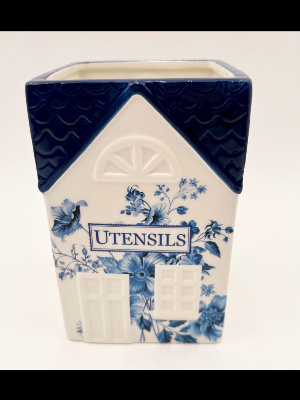 Beau Monde utensils holder